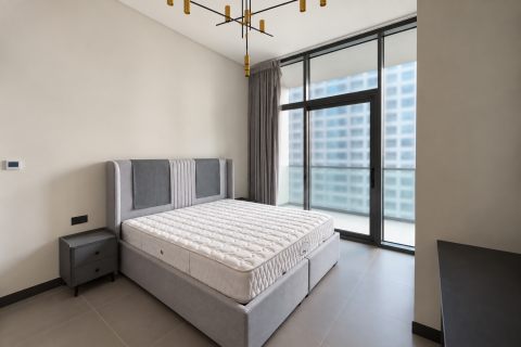 Apartment de 1 dormitorio en Jumeirah Lake Towers, UAE No. 215346 6