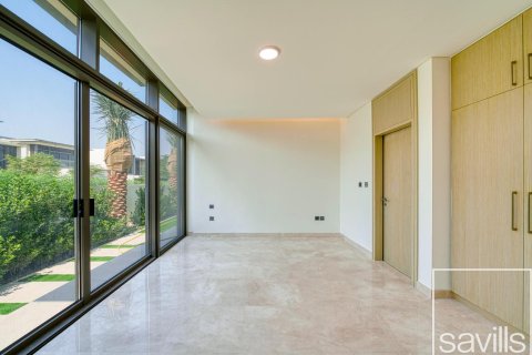 Villa de 4 dormitorios en Golf Place, UAE No. 203766 14