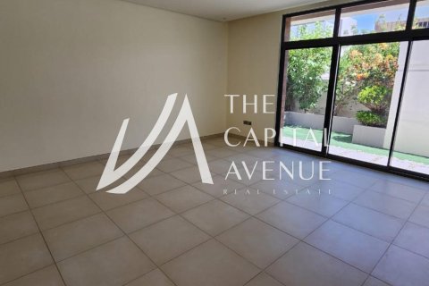 4 bedrooms Villa on the Yas Island, UAE No. 213127 7