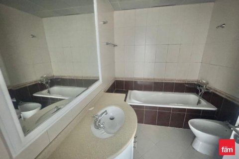 Квартира с 2 спальнями в Дубай Марина, ОАЭ №154576 6