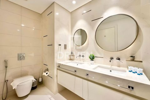 Appartement de 4 chambres à EMAAR Beachfront, UAE No. 217609 25