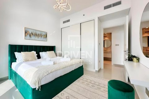 Appartement de 4 chambres à EMAAR Beachfront, UAE No. 217609 12