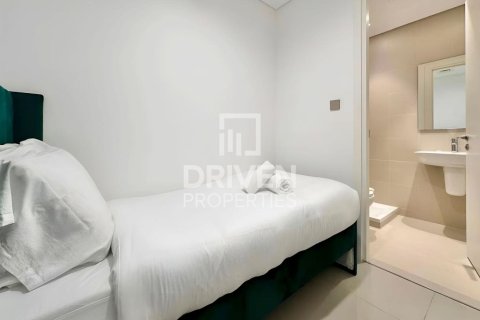 Appartement de 4 chambres à EMAAR Beachfront, UAE No. 217609 13
