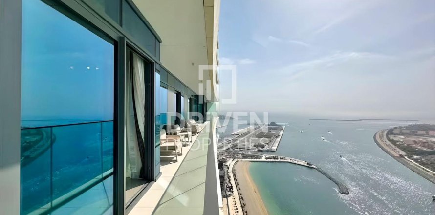 Appartement de 4 chambres à EMAAR Beachfront, UAE No. 217609