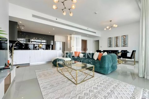 Appartement de 4 chambres à EMAAR Beachfront, UAE No. 217609 8
