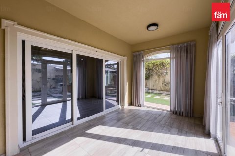 Villa de 4 dormitorios en Dubai, UAE No. 223834 23