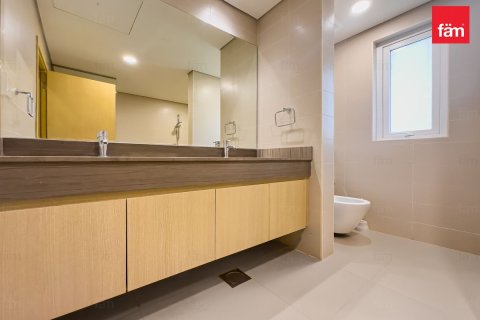 Villa de 4 dormitorios en Dubai, UAE No. 223834 6