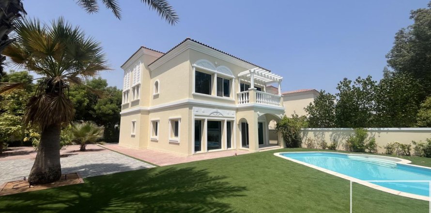 Вилла с 2 спальнями в Jumeirah Village Triangle, ОАЭ №200982