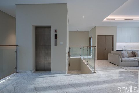 Villa de 5 dormitorios en District One, UAE No. 222582 16