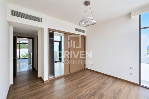 4 bedrooms Villa in Al Furjan, UAE No. 221519 9