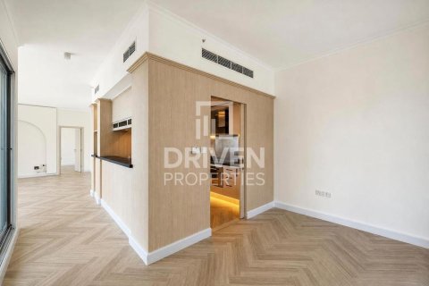 3 bedrooms Apartment in The Residences, UAE No. 212300 5