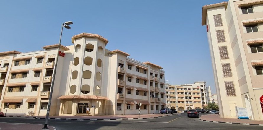 Здание 16580м² в International City, ОАЭ №3694