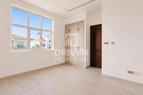 6 bedrooms Villa in The Villa, UAE No. 212442 8