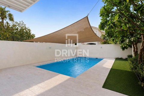 6 bedrooms Villa in The Villa, UAE No. 212442 22