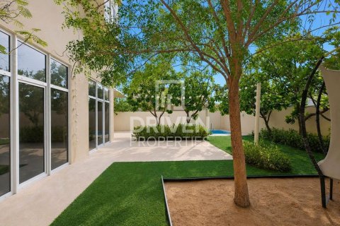 6 bedrooms Villa in The Villa, UAE No. 212442 26