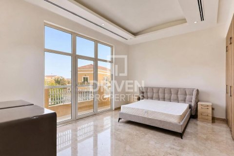 6 bedrooms Villa in The Villa, UAE No. 212442 14