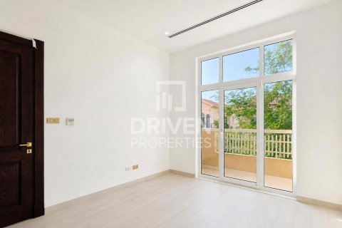 6 bedrooms Villa in The Villa, UAE No. 212442 12