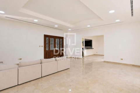6 bedrooms Villa in The Villa, UAE No. 212442 5