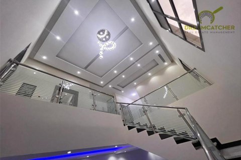 Appartement de 4 chambres à Al Yasmeen, UAE No. 34170 6
