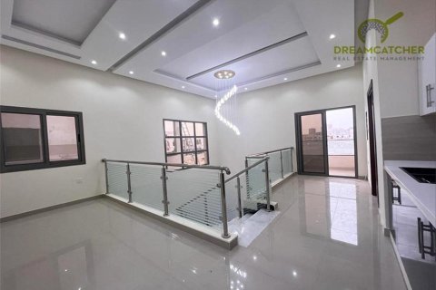 Appartement de 4 chambres à Al Yasmeen, UAE No. 34170 7