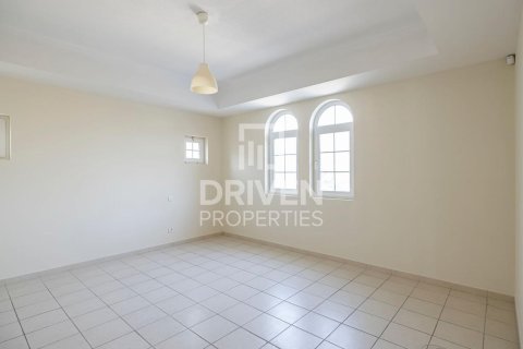 Villa de 5 dormitorios en Arabian Ranches, UAE No. 218438 12