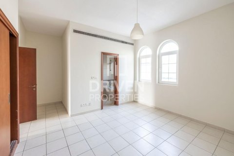 Villa de 5 dormitorios en Arabian Ranches, UAE No. 218438 15