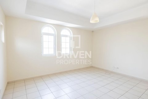 Villa de 5 dormitorios en Arabian Ranches, UAE No. 218438 14