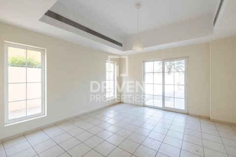 Villa de 5 dormitorios en Arabian Ranches, UAE No. 218438 7