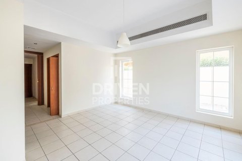 Villa de 5 dormitorios en Arabian Ranches, UAE No. 218438 8