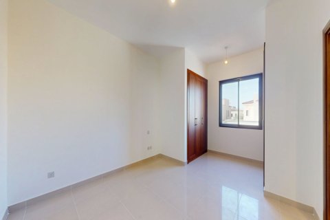 5 bedrooms Villa in Dubai, UAE No. 217084 6