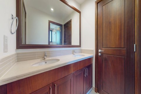 5 bedrooms Villa in Dubai, UAE No. 217084 25