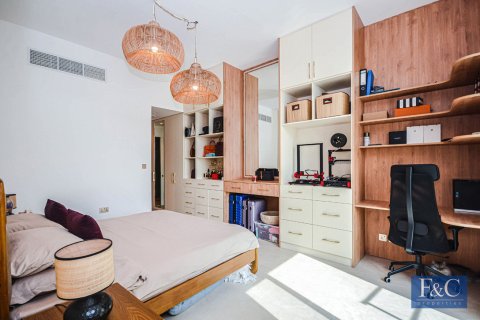 Квартира с 1 спальней в Motor City, ОАЭ №153378 8