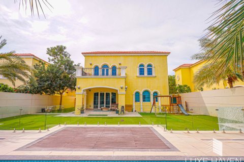 3 bedrooms Villa in Legacy, UAE No. 10652 9