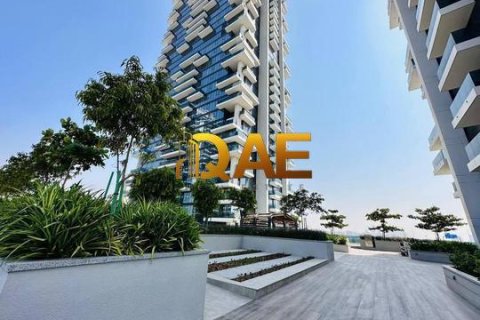 Apartment de 3 dormitorios en Al Kifaf, UAE No. 8727 3