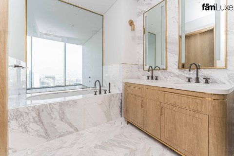 Appartement de 4 chambres à Business Bay, UAE No. 220260 17