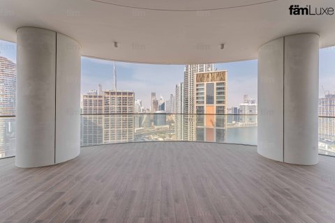 Appartement de 4 chambres à Business Bay, UAE No. 220260 19