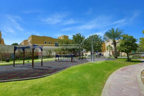 Вилла с 4 спальнями в Al Raha Gardens, ОАЭ №12194 15