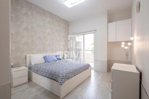 2 bedrooms Apartment in Jumeirah Village Circle, UAE No. 214594 4