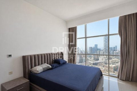 Apartment de 2 dormitorios en District 13, UAE No. 204719 7