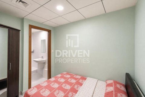 Apartment de 2 dormitorios en District 13, UAE No. 204719 14