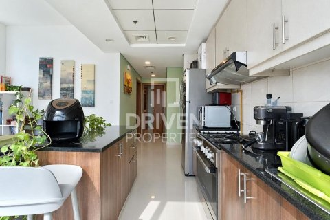 Apartment de 2 dormitorios en District 13, UAE No. 204719 17