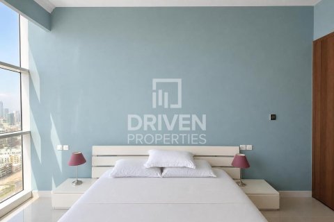 Apartment de 2 dormitorios en District 13, UAE No. 204719 13