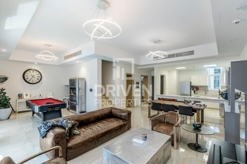 4 bedrooms Townhouse in Victory Heights, UAE No. 217948 6