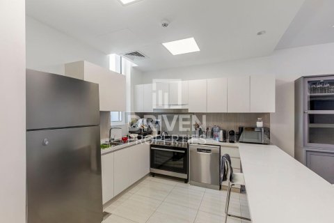 4 bedrooms Townhouse in Victory Heights, UAE No. 217948 19