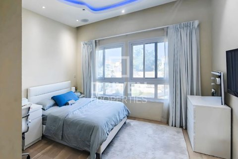 Villa de 3 dormitorios en District 16, UAE No. 202723 5