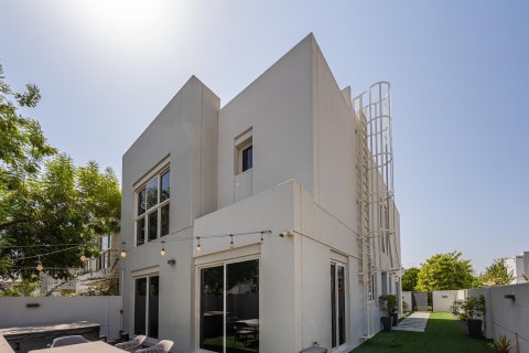 Townhouse de 4 chambres à Arabella Townhouses 3, UAE No. 218863