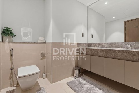 Apartment de 2 dormitorios en Opera District, UAE No. 221460 16