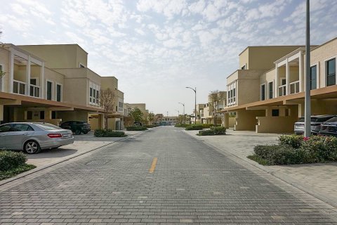 4 غرف نوم تاون هاوس في Damac Lagoons, الإمارات العربية المتحدة رقم 221201 21