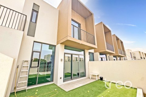 3 bedrooms Townhouse in Spring, UAE No. 220910 3