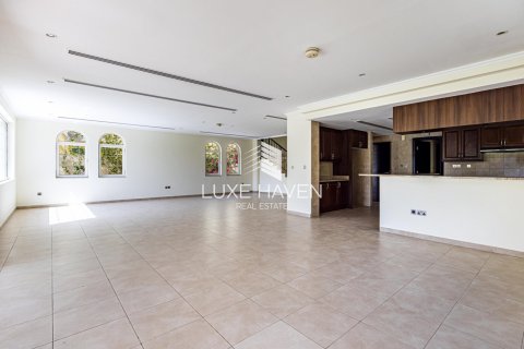 Villa de 4 chambres à Legacy, UAE No. 14508 7